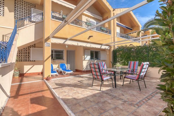"Amarillo de Novamar" guesthouse rent in Gran Alacant - Image 7
