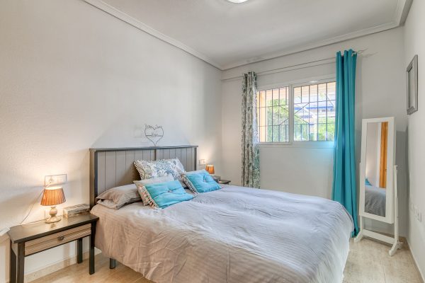 "Amarillo de Novamar" guesthouse rent in Gran Alacant - Image 8